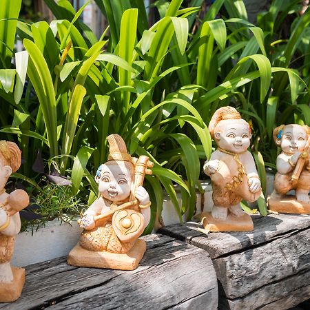 Hotel Chomsin Hua Hin ชมสินธุ์ หัวหิน Exterior foto