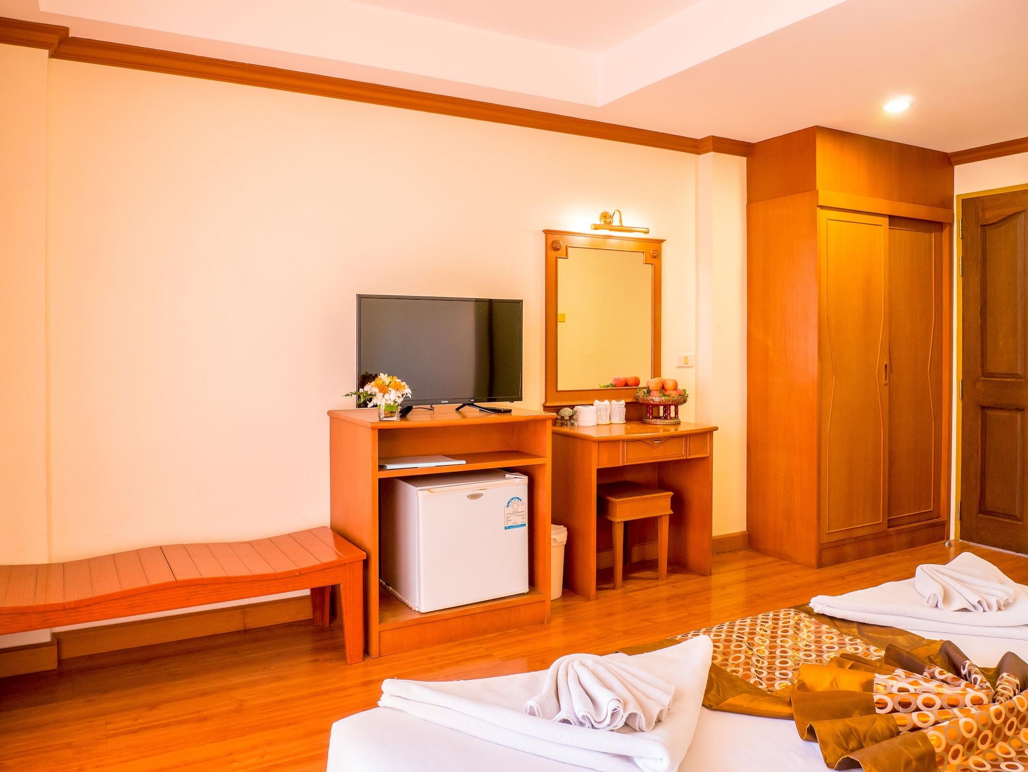 Hotel Chomsin Hua Hin ชมสินธุ์ หัวหิน Exterior foto