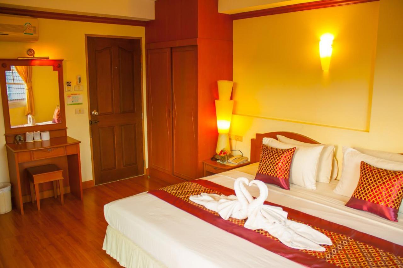 Hotel Chomsin Hua Hin ชมสินธุ์ หัวหิน Exterior foto