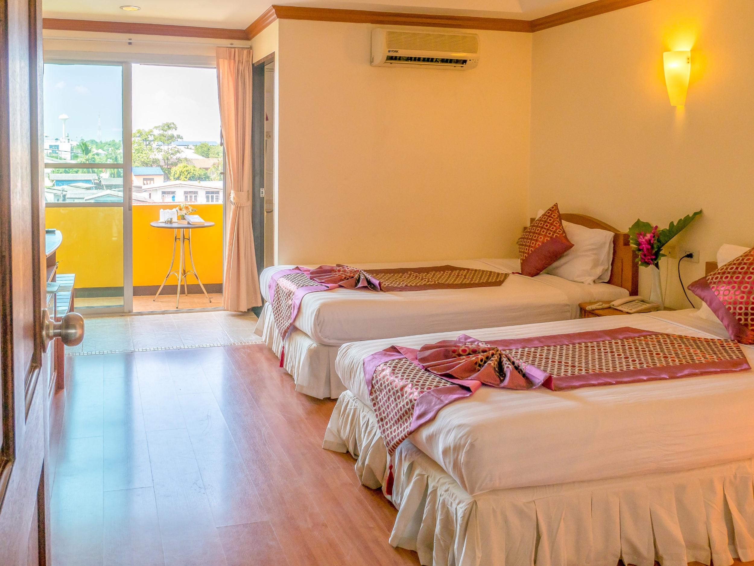 Hotel Chomsin Hua Hin ชมสินธุ์ หัวหิน Exterior foto