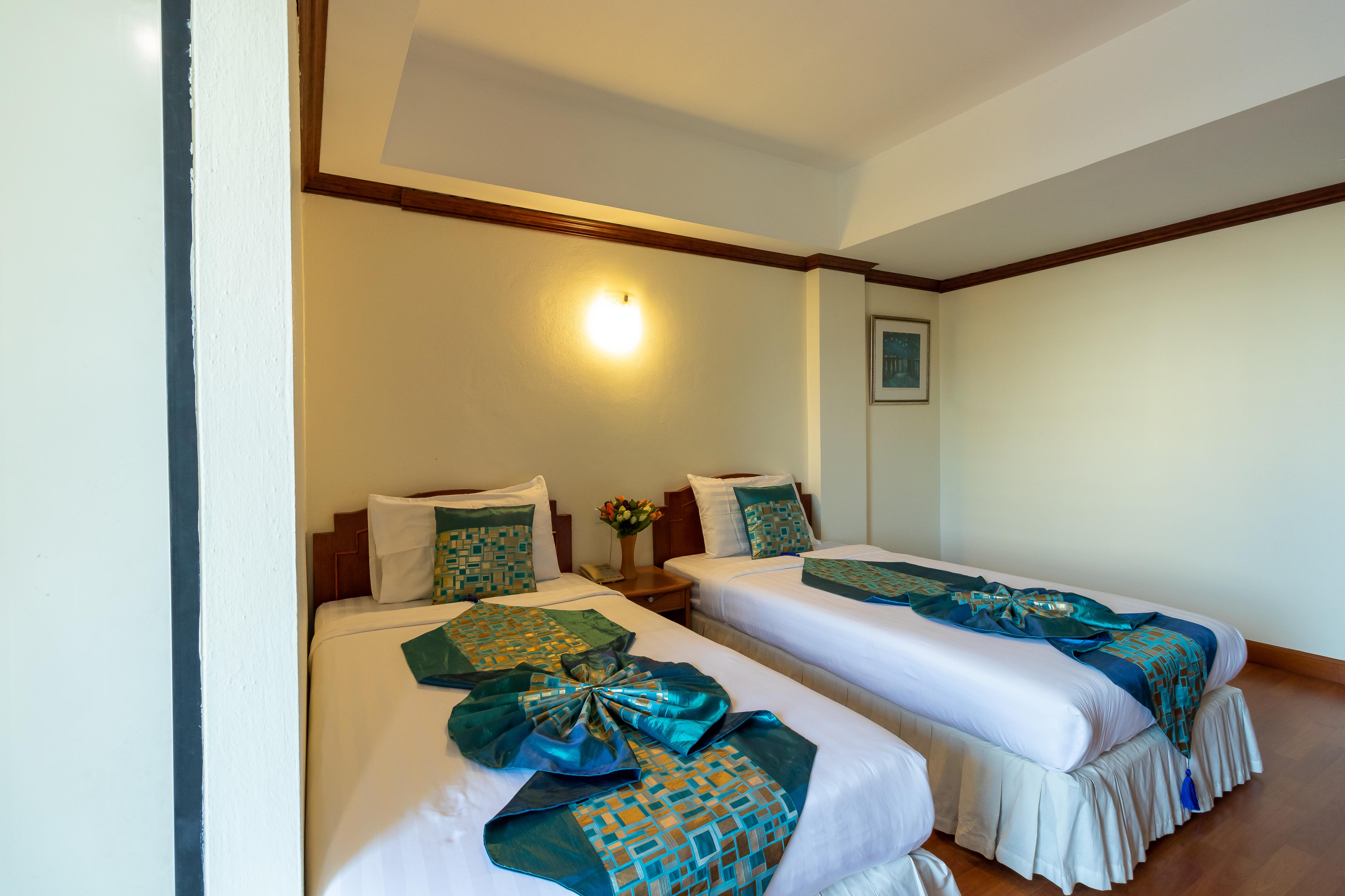 Hotel Chomsin Hua Hin ชมสินธุ์ หัวหิน Exterior foto