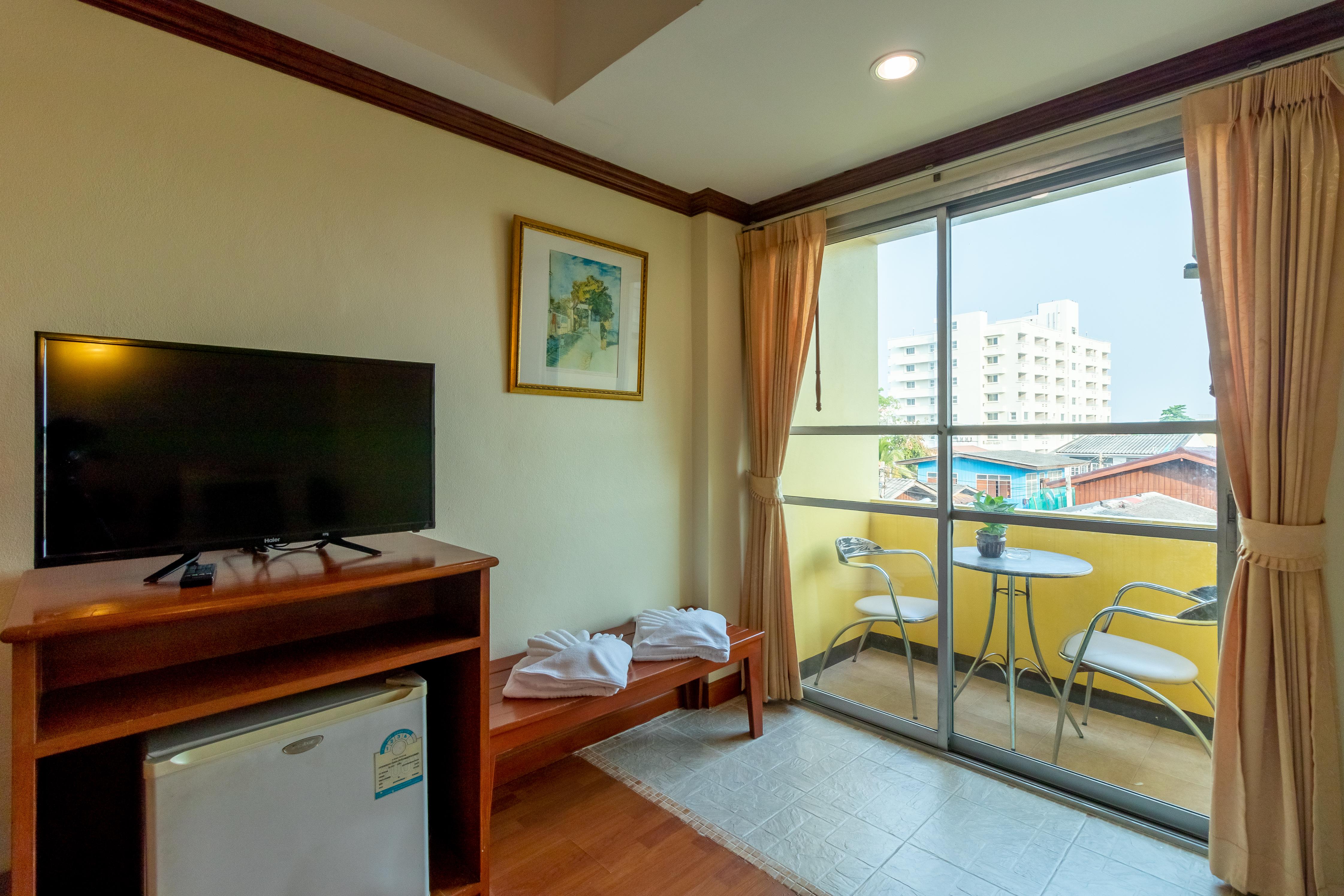 Hotel Chomsin Hua Hin ชมสินธุ์ หัวหิน Exterior foto